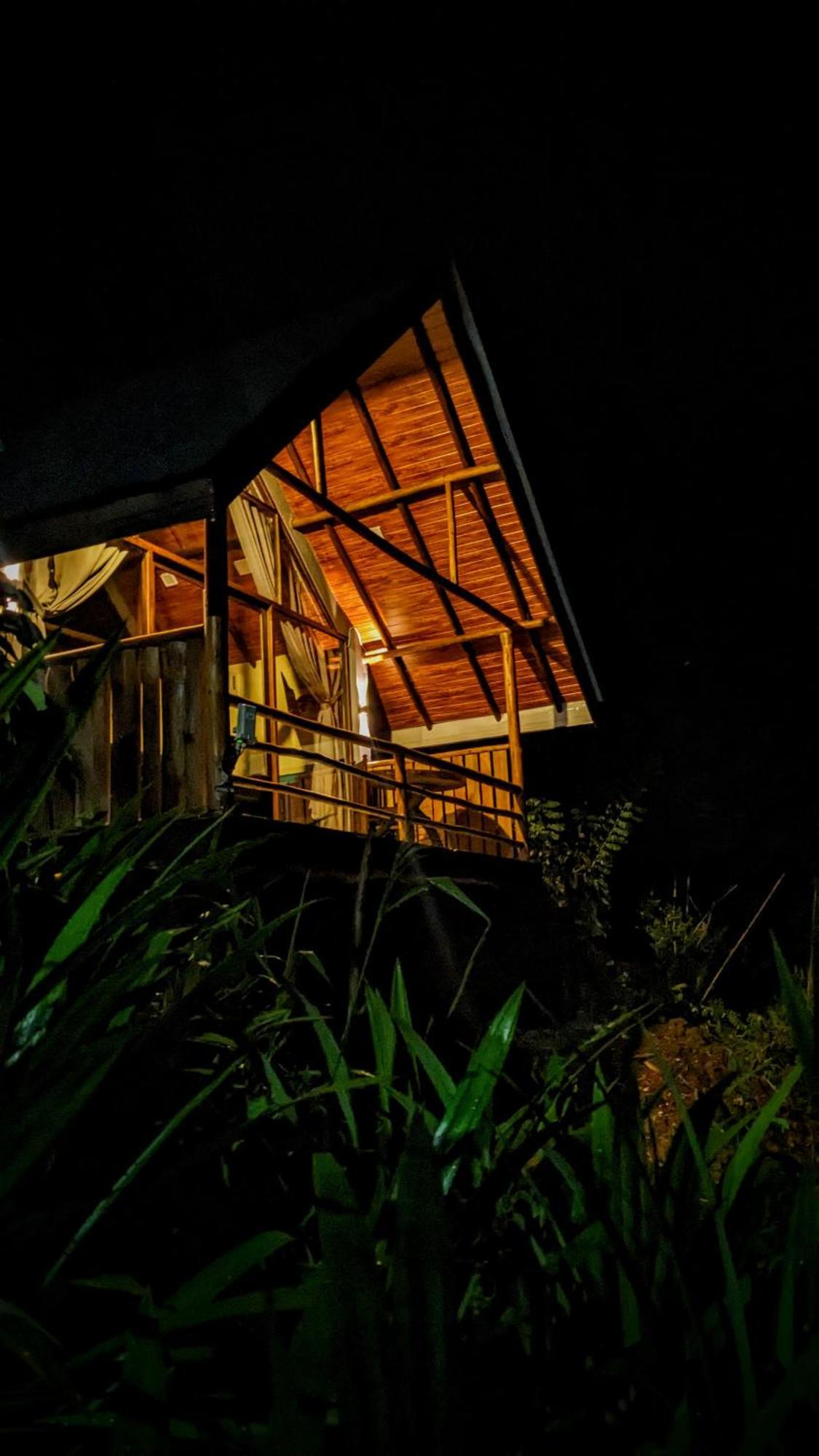 Ella Lovers View Cabins Exterior photo